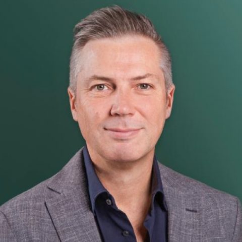 Axiata_Fernie Jasmine